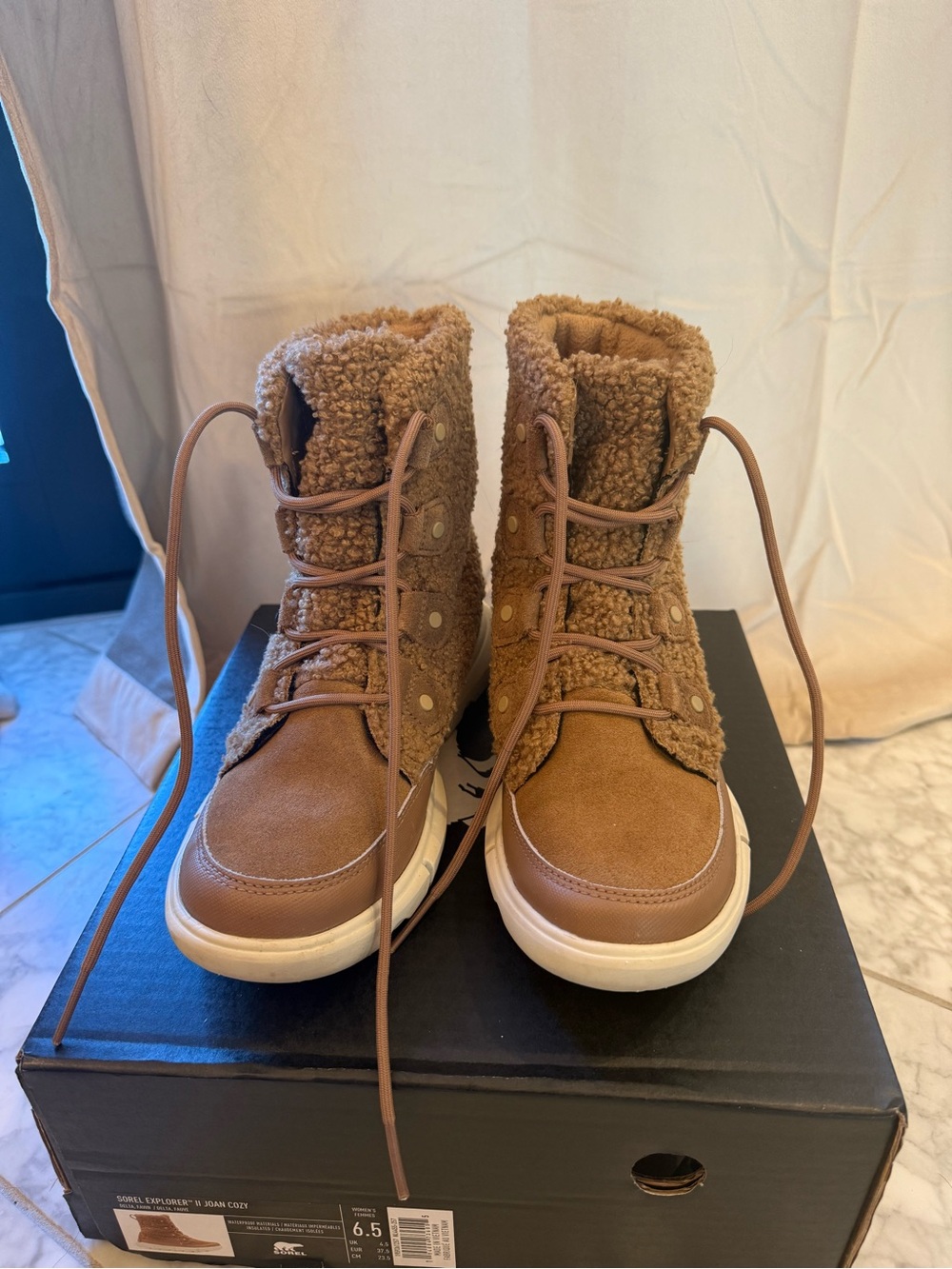 Sorel Explorer II Joan Cozy